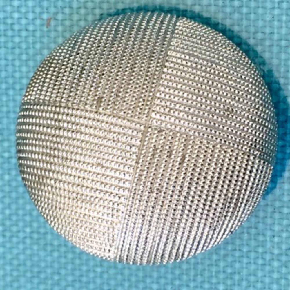 SILVER TEXTURED VINTAGE ROUND CLIP BACK EARRINGS